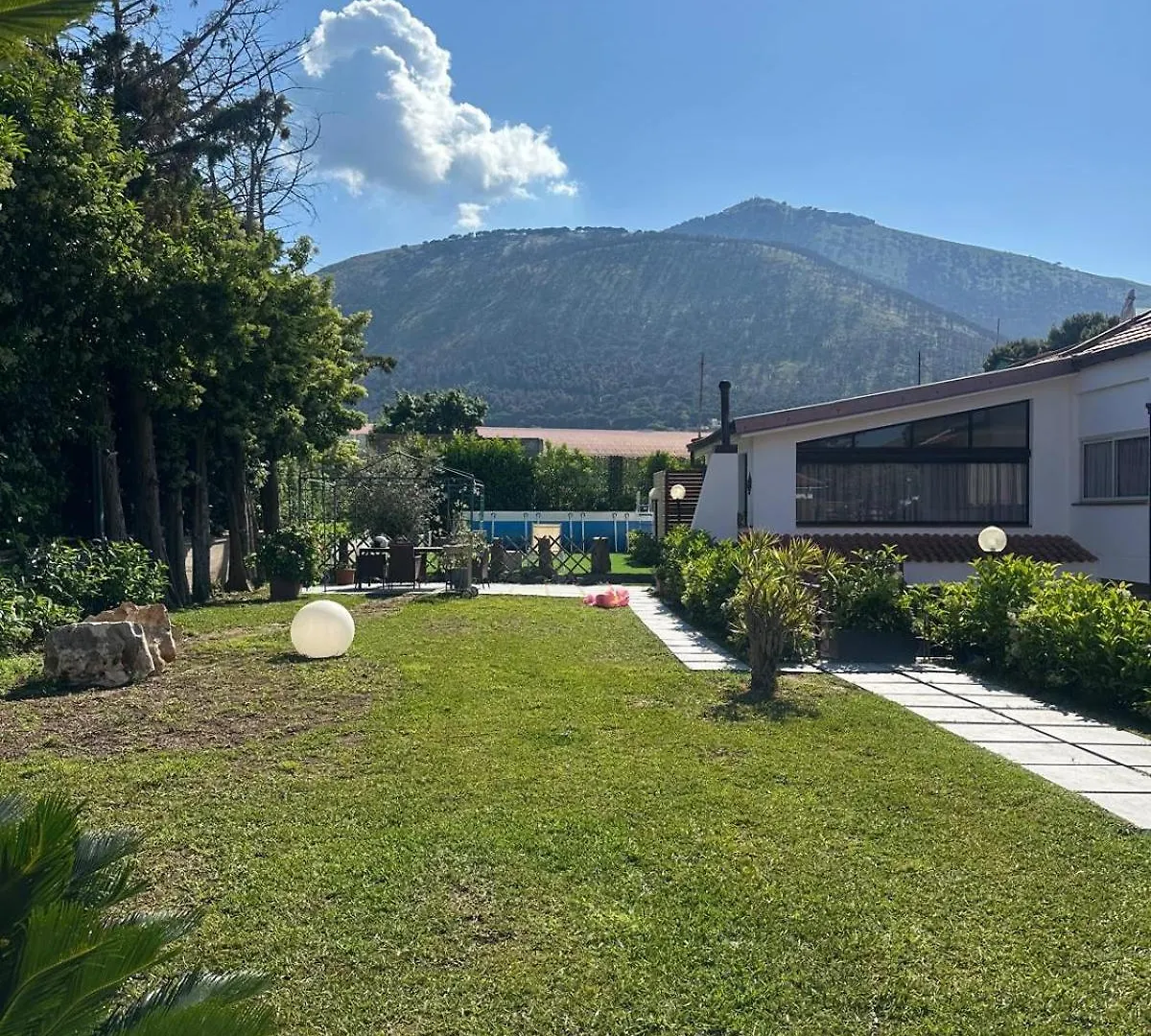 Villa Emma Palermo 0*,  Italy